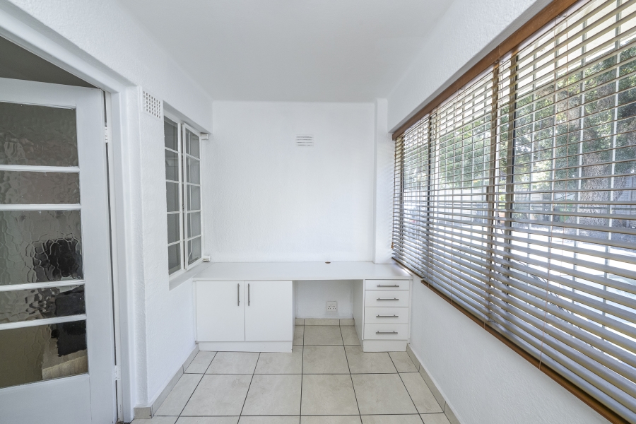 2 Bedroom Property for Sale in Wynberg Western Cape